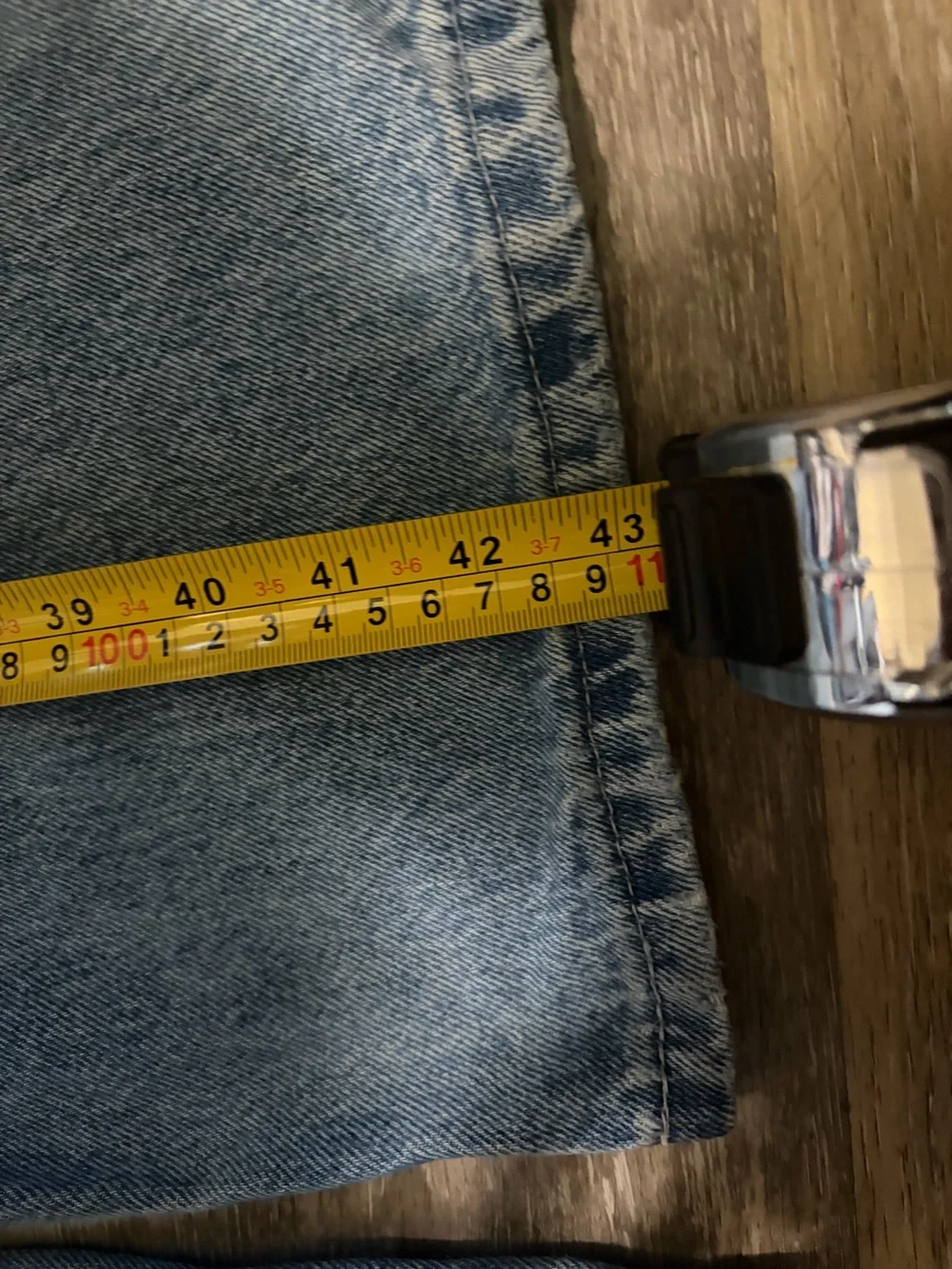 Vintage Levi Light Wash Loose Silver Tab Jeans